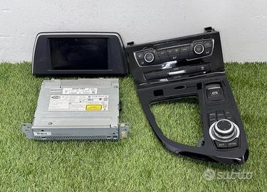 Infotainment radio display navigatore BMW Serie 2