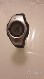 Orologio cardiofrequenzimetro da polso.