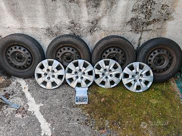 Cerchi in ferro R15 con gomme invernali