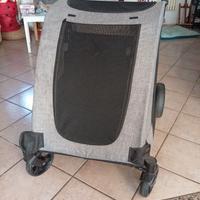 Passeggino per cani