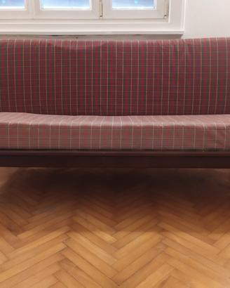 Divano in legno