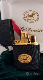 Accendino a gas "Le Chevalier " custodia originale