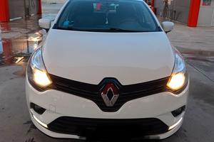 RENAULT CLIO ANNO 2018