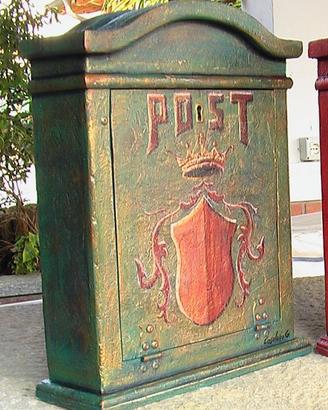 BUCA PORTALETTERE