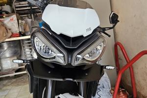 triumph street triple 765 r