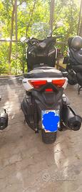  xmax 400 prezzo 2700 trattabile 