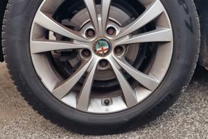 cerchi in lega + gomme  Afa romeo giulietta da 16