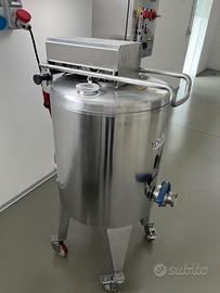 Serbatoio lavorazione latte