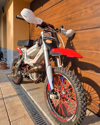 PIAGGIO SI prototipo - ibrida simonini pit