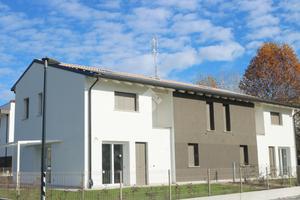 PORZIONE DI BIFAMILIARE A SPINEA