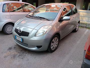 Toyota yaris 1.0