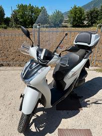 Sh 125