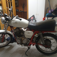 Vendo moto d'epoca moto Guzzi 125 scrambler 4 temp