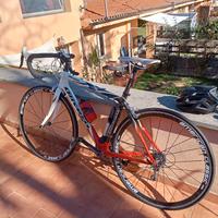 Bicicletta sportiva