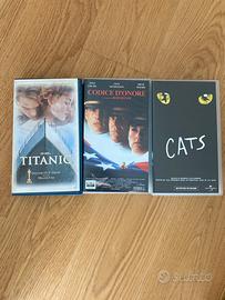 VHS da collezione Titanic codice d’onore e cats