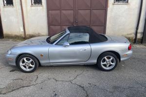 Mazda MX-5 1.6 benz cabrio vanity 12/2004 HardTop