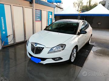 lancia delta 1.6 mjet