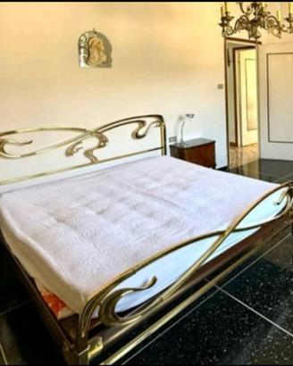Letto matrimoniale