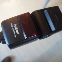 Flash Nikon Speed Light SB-600