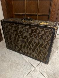 Baule fendi