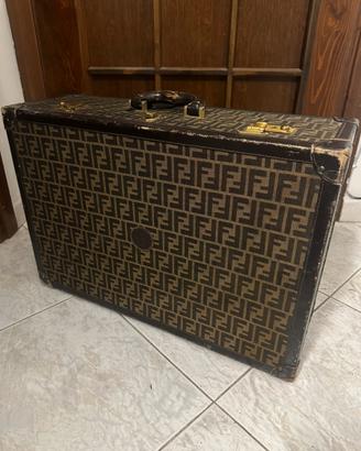 Baule fendi