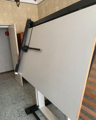 Tavolo da disegno professionale
