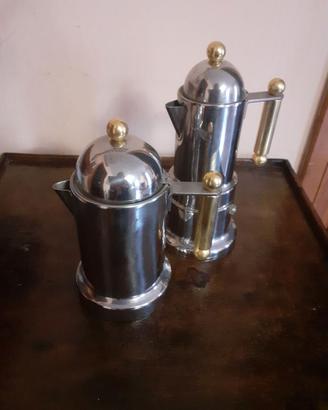 Moka  + Bricco in acciaio rifiniti in oro.