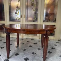 Tavolo da pranzo antiquariato