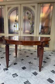 Tavolo da pranzo antiquariato
