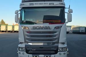 Trattore stradale scania R490