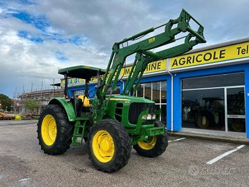 john deere 6630 con caricatore JD653