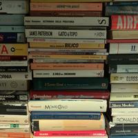 Lotto libri stock diverso genere 3