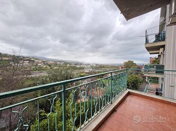 4 LOCALI A REGGIO DI CALABRIA
