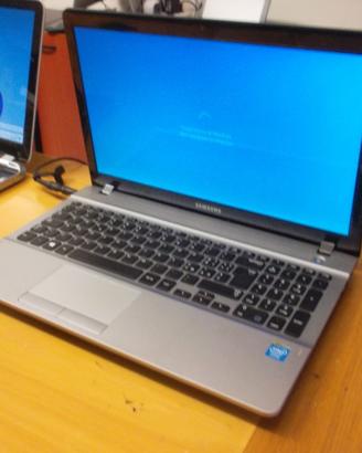 NOETBOOK SAMSUNG MODELLO  270S WINDOWS 11