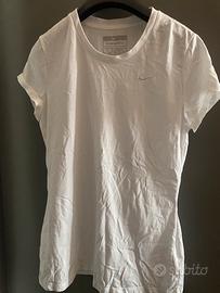 T-shirt nike Donna