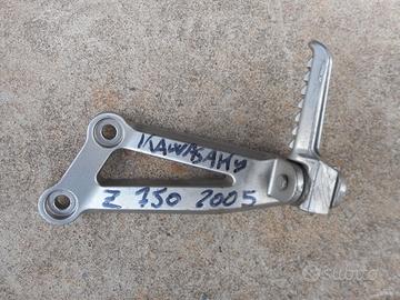 Pedana passeggero kawasaki z 750 2005