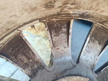 Cerchi originali Opel Astra 17 con gomme M+S