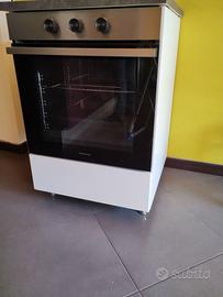 Hisense BI61111AX Forno Multifunzione Termoventila