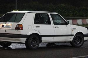 GOLF 2 SERIE RESTAURATA sca;mbio con VESPA