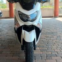 Yamaha Nmax 155 Accessori e Gomme Nuove