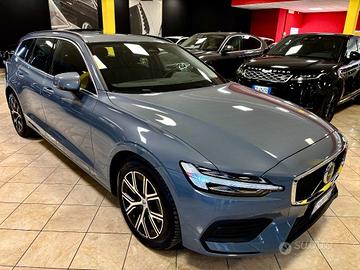 VOLVO V60 B4 (d) automatico Core UNIPRO - KM CER