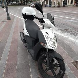 Kymco Agility 125 2010 Moto e Scooter In vendita a Brescia