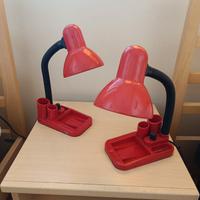 Coppia di lampade da tavolo/scrivania colore rosso