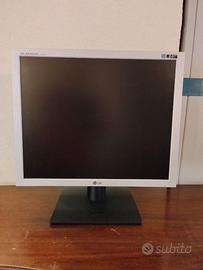 Monitor LCD LG Flatron L1919S-SF