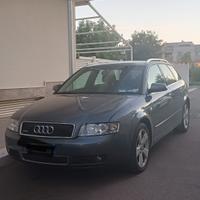 Audi A4 avant 2.5 TDI 180CV