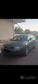 Audi A4 avant 2.5 TDI 180CV