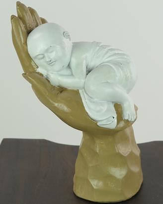 Mano con bambino in resina