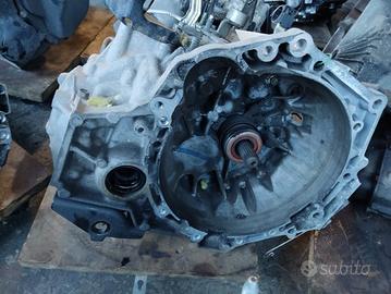 Cambio TOYOTA YARIS 1329cc benzina del 2012