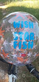 Pallone d'acqua tasparente