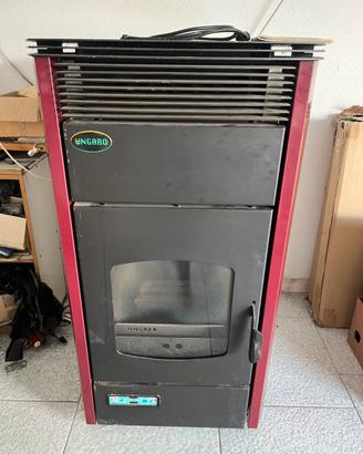 Stufa a pellet ungaro